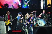 Aerosmith / Slash featuring Myles Kennedy and The Conspirators