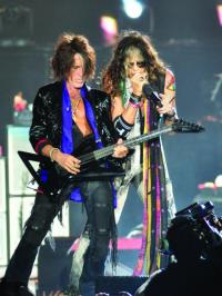 Aerosmith / Slash featuring Myles Kennedy and The Conspirators