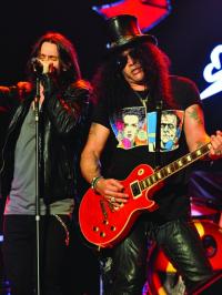 Aerosmith / Slash featuring Myles Kennedy and The Conspirators