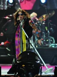 Aerosmith / Slash featuring Myles Kennedy and The Conspirators