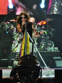 Aerosmith / Slash featuring Myles Kennedy and The Conspirators