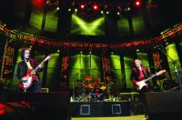 Tom Petty & The Heartbreakers • Buddy Guy