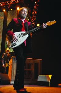 Tom Petty & The Heartbreakers • Buddy Guy
