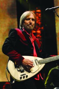 Tom Petty & The Heartbreakers • Buddy Guy
