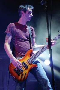 3 Doors Down/Staind & Hinder