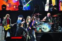 Aerosmith / Slash featuring Myles Kennedy and The Conspirators